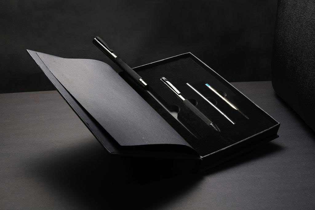 BLACK FOREST - UMA Gift Set of 2 Premium Mesh Metal Pens - Image 12