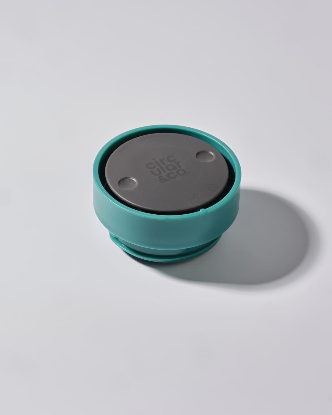 Circular Cup 8oz Chalk & Aquamarine Green - Image 25