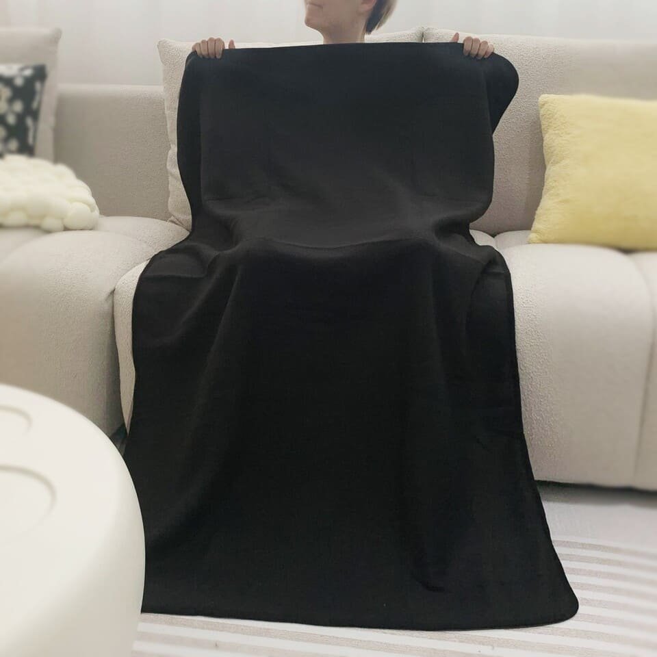 COSY - Giftology Travel Blanket with Pouch - Image 12