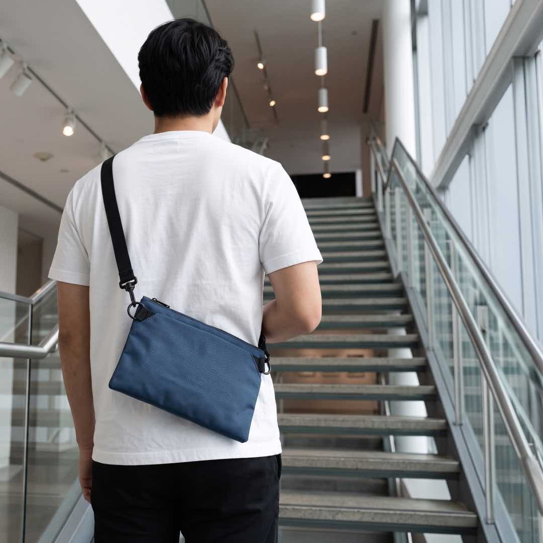 SKYLARK - Giftology Shoulder Bag - Navy Blue - Image 6